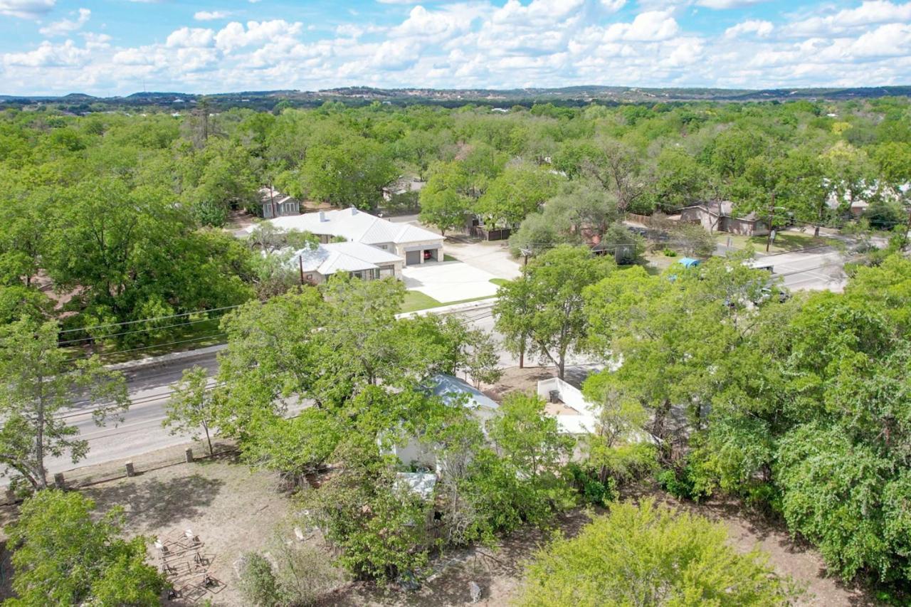 Charming Cottage Near Main With Patio&Firepit!! Fredericksburg Exterior photo