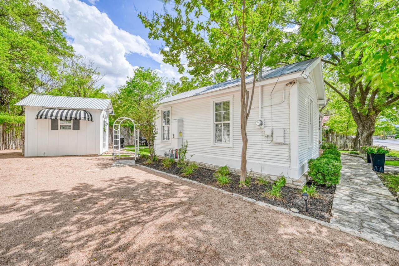 Charming Cottage Near Main With Patio&Firepit!! Fredericksburg Exterior photo