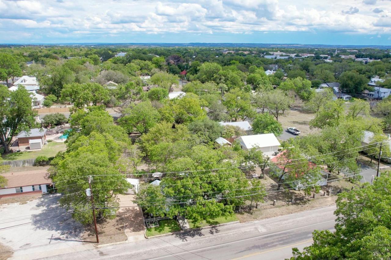 Charming Cottage Near Main With Patio&Firepit!! Fredericksburg Exterior photo